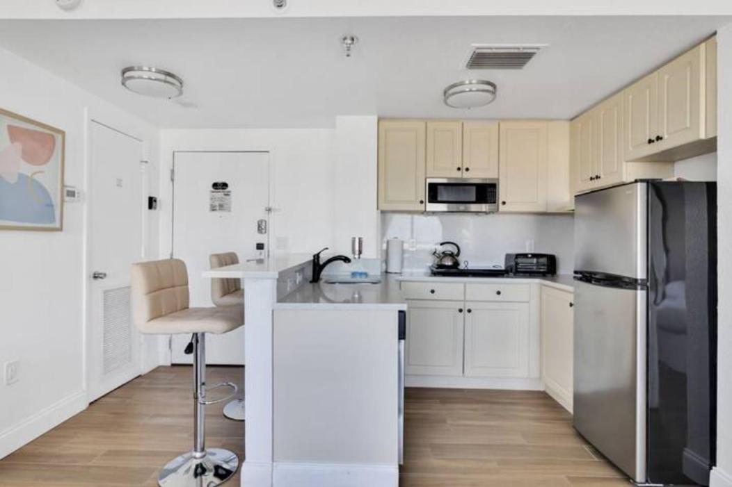 Enclave Apartments At International Drive Орландо Номер фото
