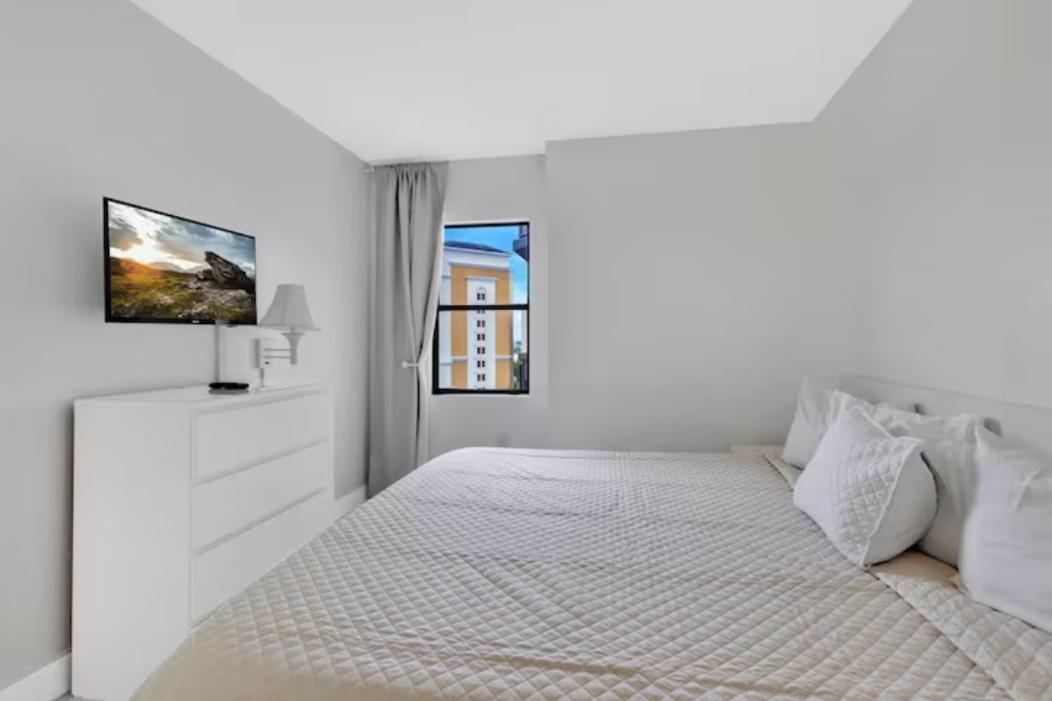 Enclave Apartments At International Drive Орландо Номер фото