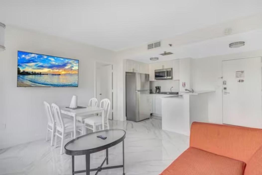 Enclave Apartments At International Drive Орландо Номер фото